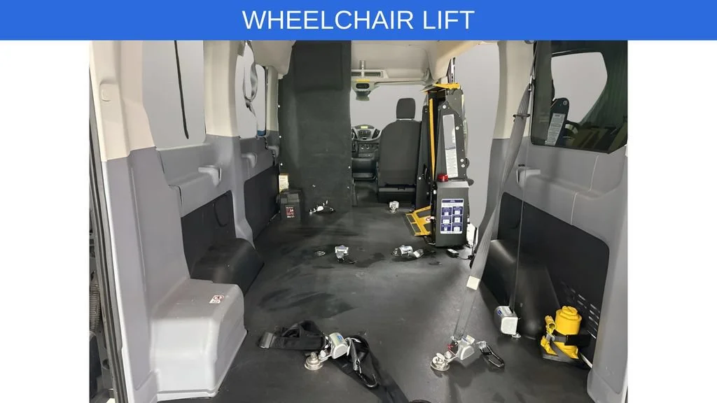 2016 Ford Transit XL - Photo 22