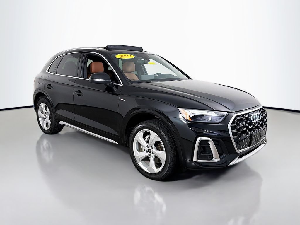 2023 Audi Q5 45 Premium Plus's photo