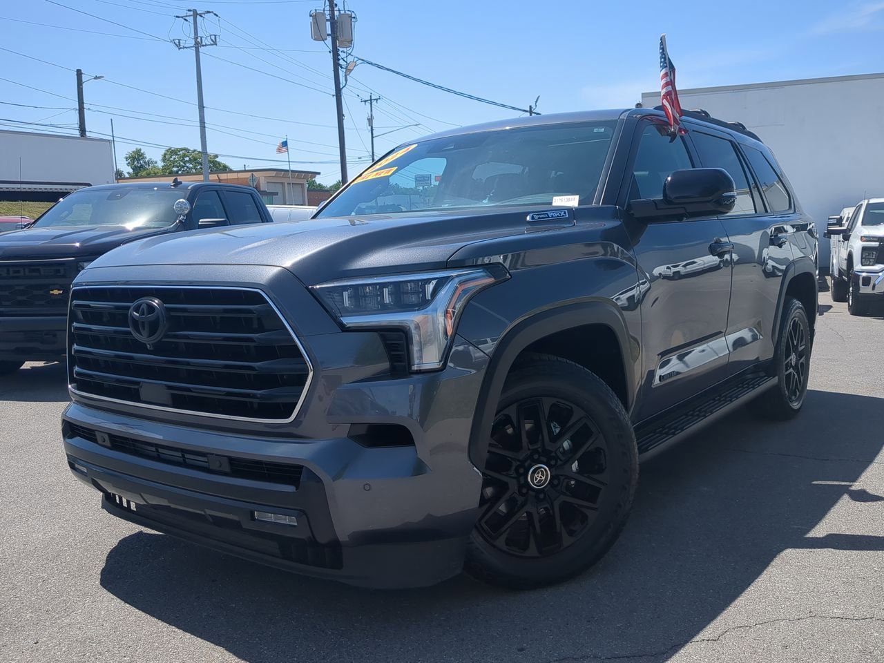 2024 Toyota Sequoia Limited 4WD i-FORCE MAX Hybrid's photo