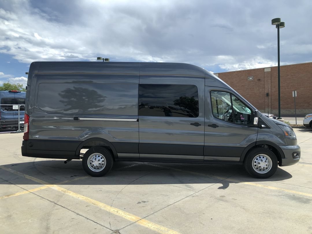 New 2027 Carbonized Gray Metallic Ford  image 9