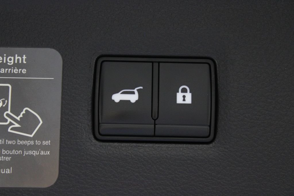 2023 INFINITI QX50 Sensory - Photo 16