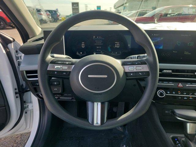 2025 Hyundai Sonata SE - Photo 22