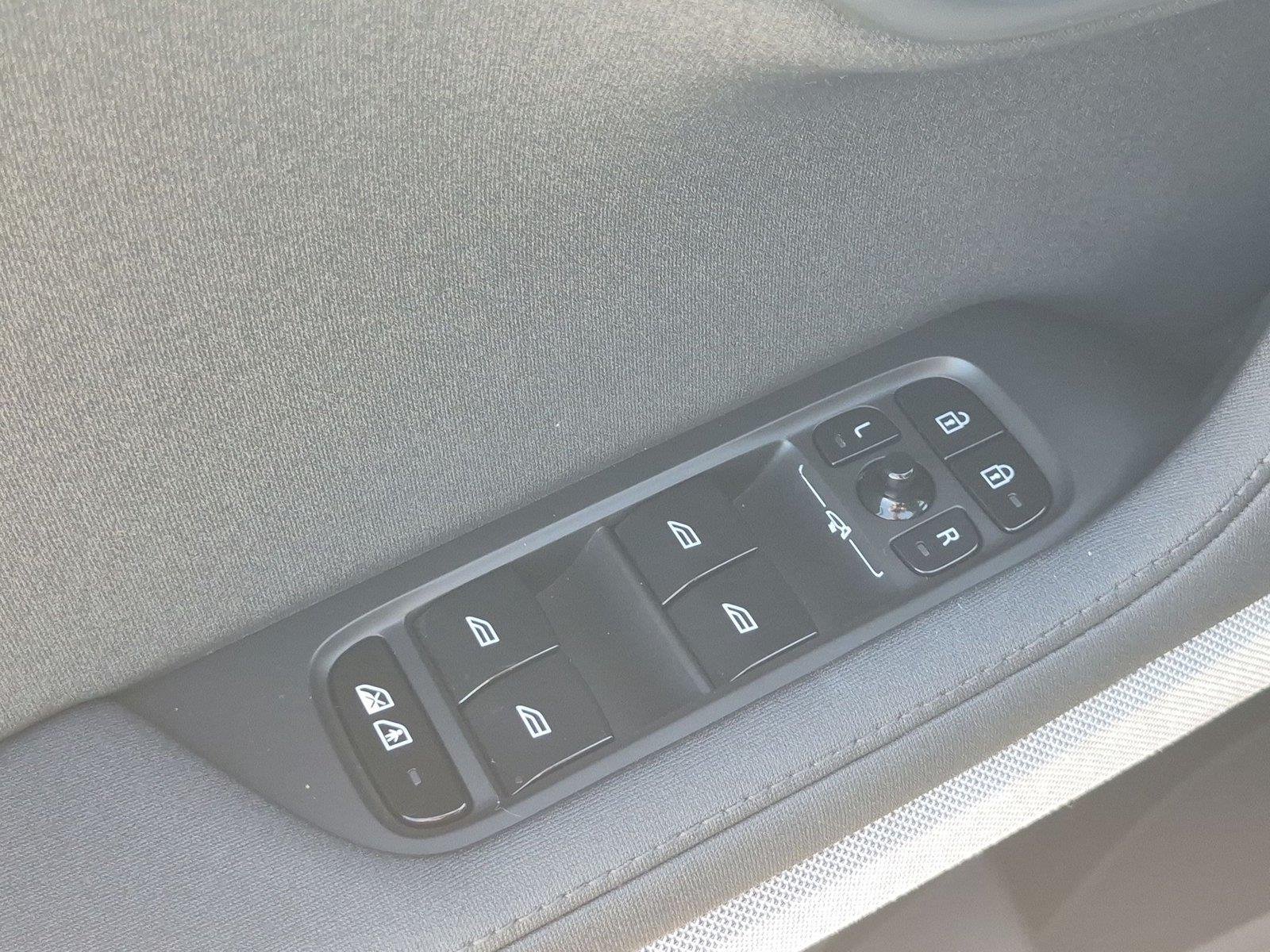 Used 2022 Snow Polestar  image 16