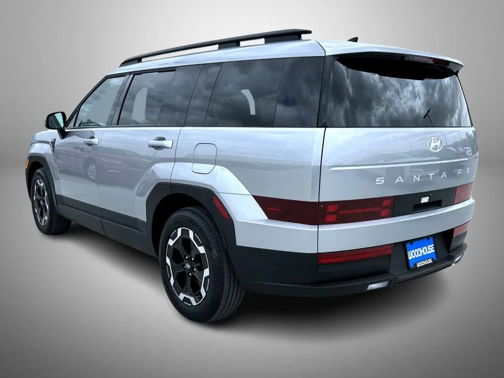 Used 2026 Silver Hyundai SEL image 7
