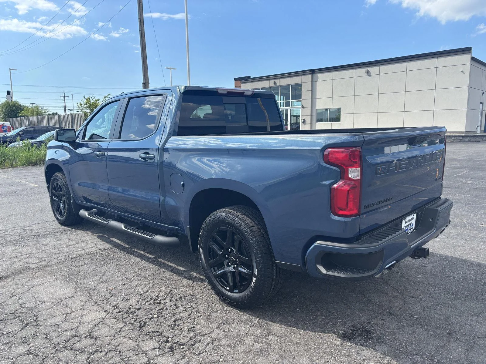 Used 2024 Lakeshore Blue Metallic Chevrolet RST image 5