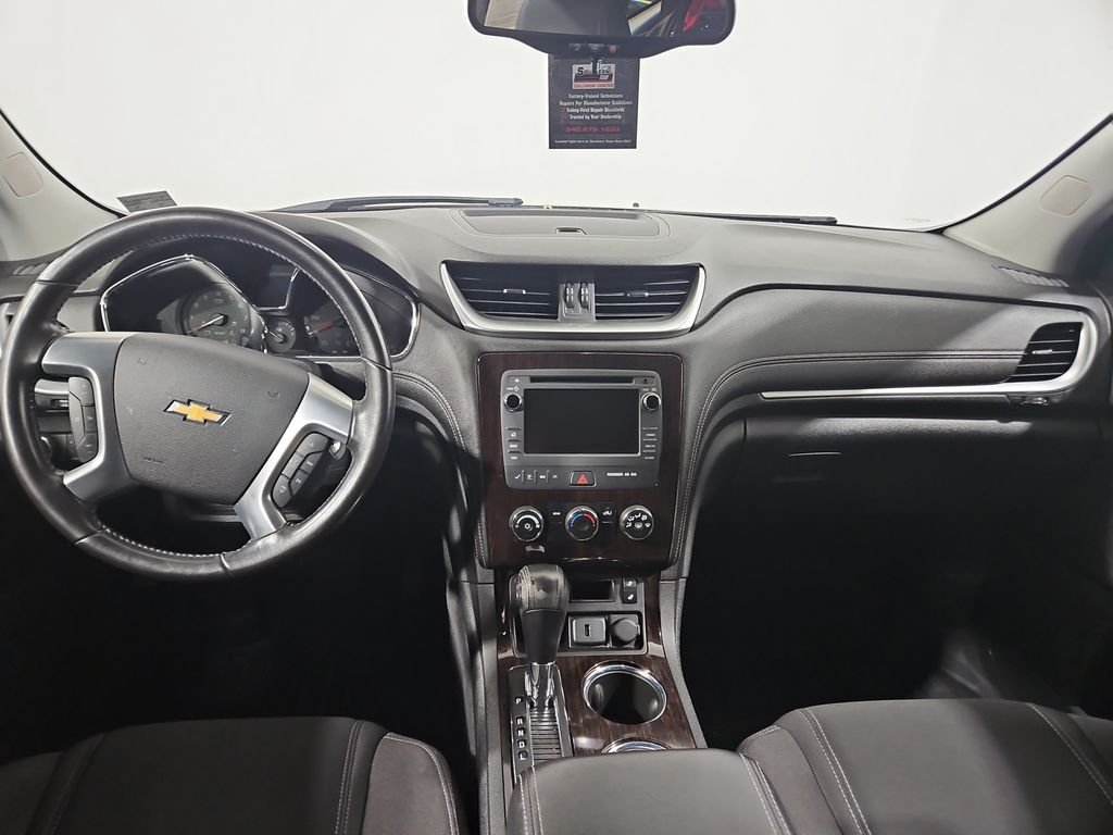 Used 2015 Gold Chevrolet LT image 13