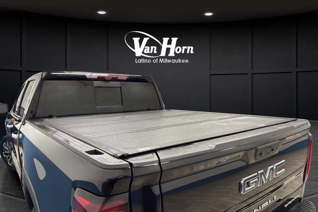 Used 2023 Onyx Black GMC Denali Ultimate image 9