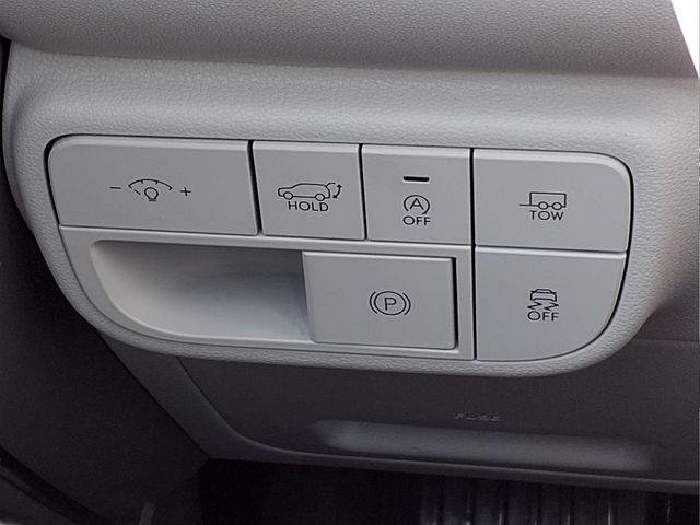 New 2026 Silver Hyundai SEL AWD image 21