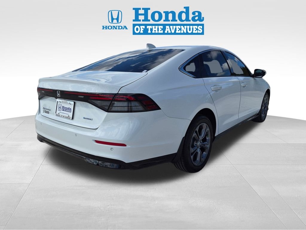 2026 Honda Accord Hybrid EX-L - Photo 6