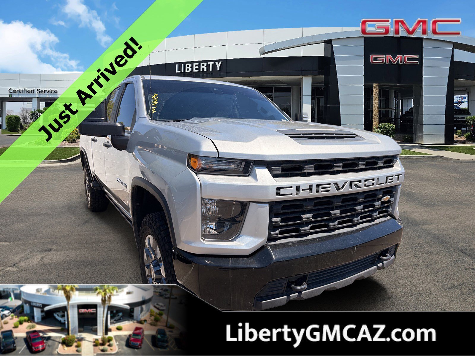 Used 2022 SILVER ICE METALLIC Chevrolet Custom image 1