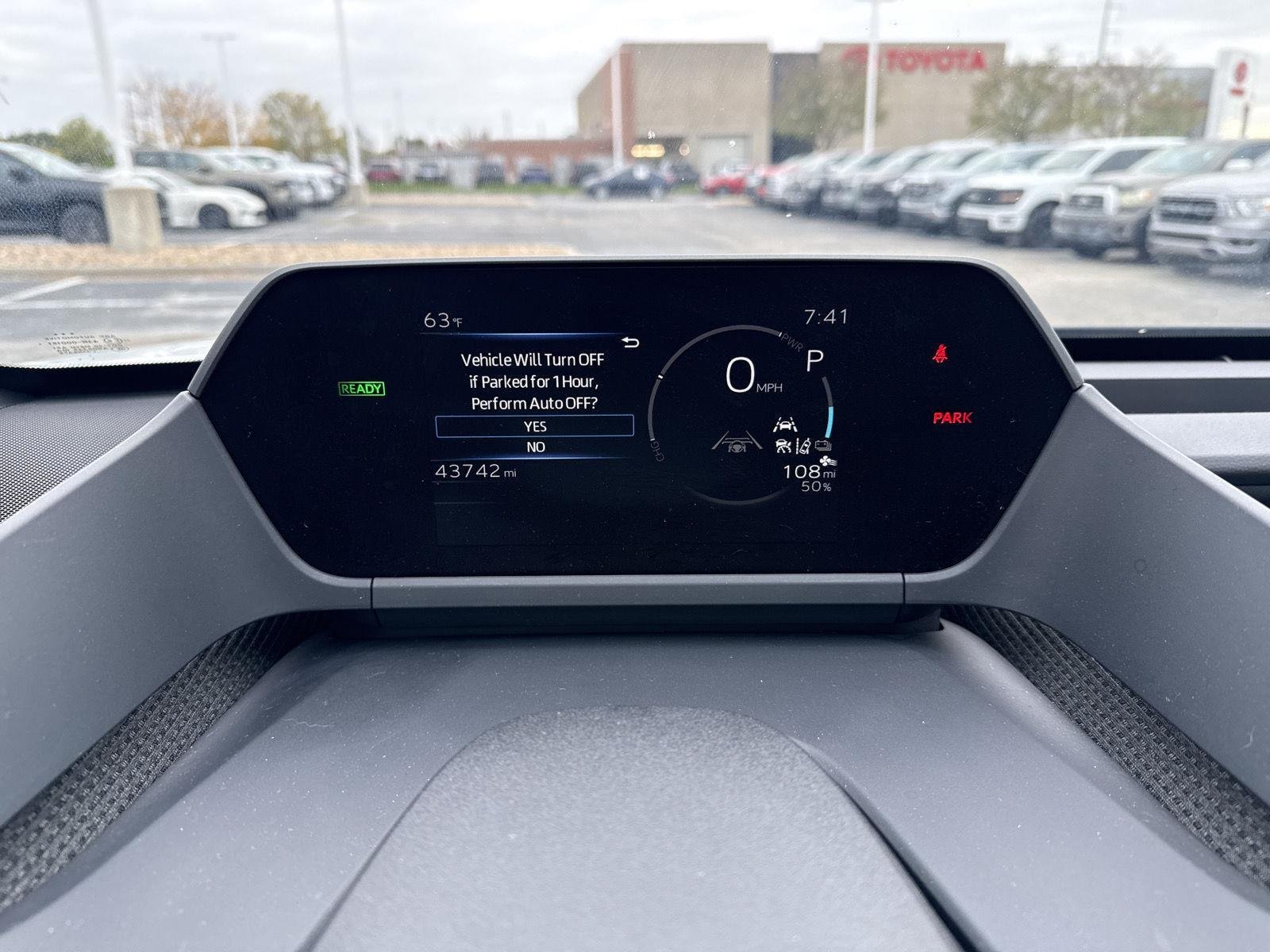 Certified Used 2023 Wind Chill Pearl w/Black Roof Toyota Limited image 14