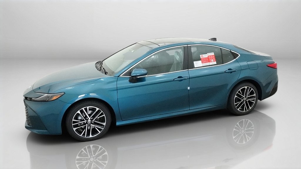 New 2026 Ocean Gem Toyota XLE image 33