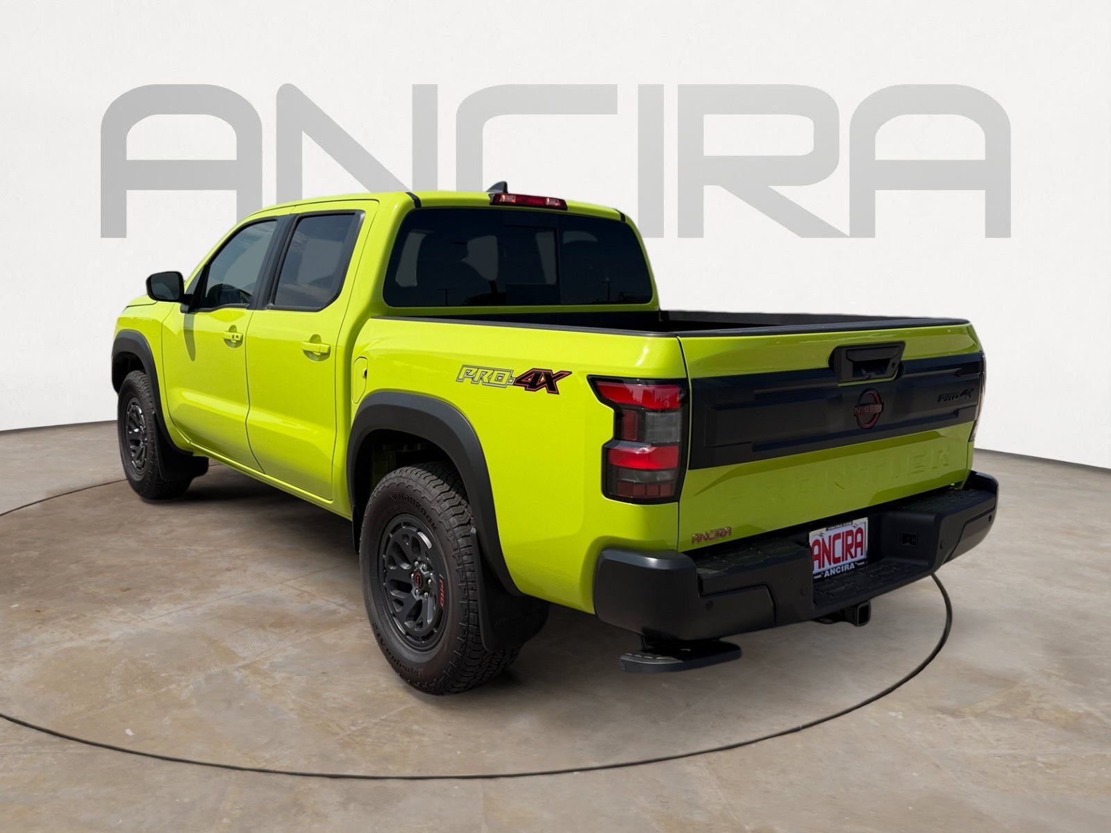 2026 Nissan Frontier PRO-4X - Photo 8
