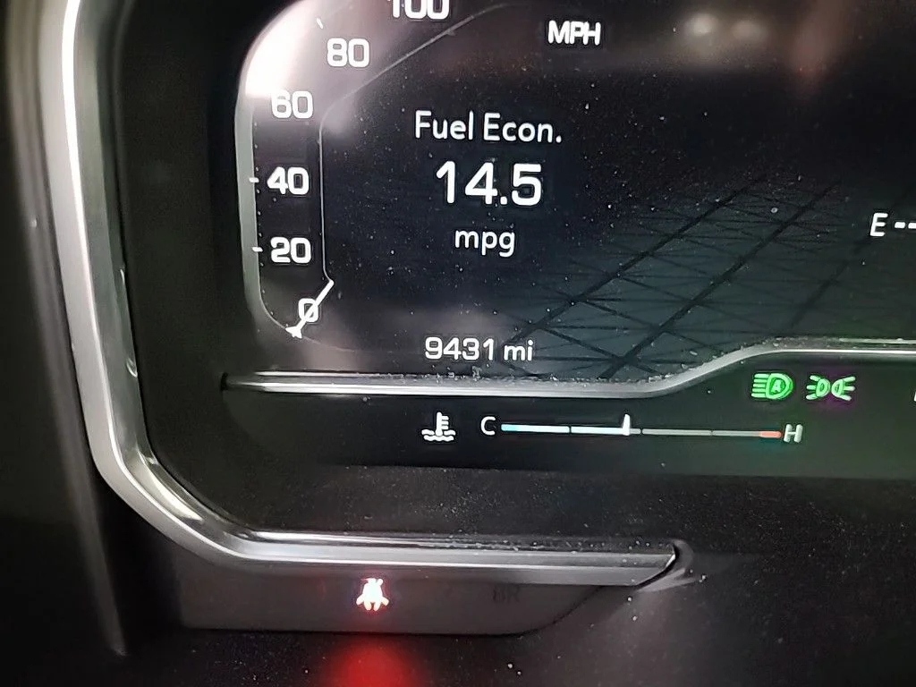 Used 2025 Silver GMC AT4X image 8