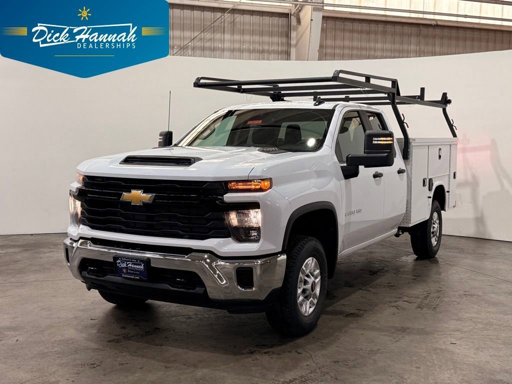 New 2026 Summit White Chevrolet WT image 1