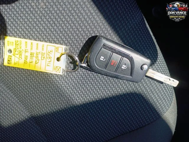 Used 2025 Silver Toyota LE image 28