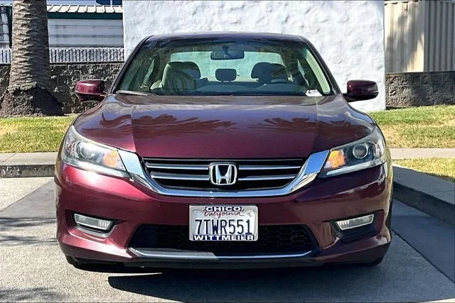 Used 2013 Basque Red Pearl II Honda EX image 3