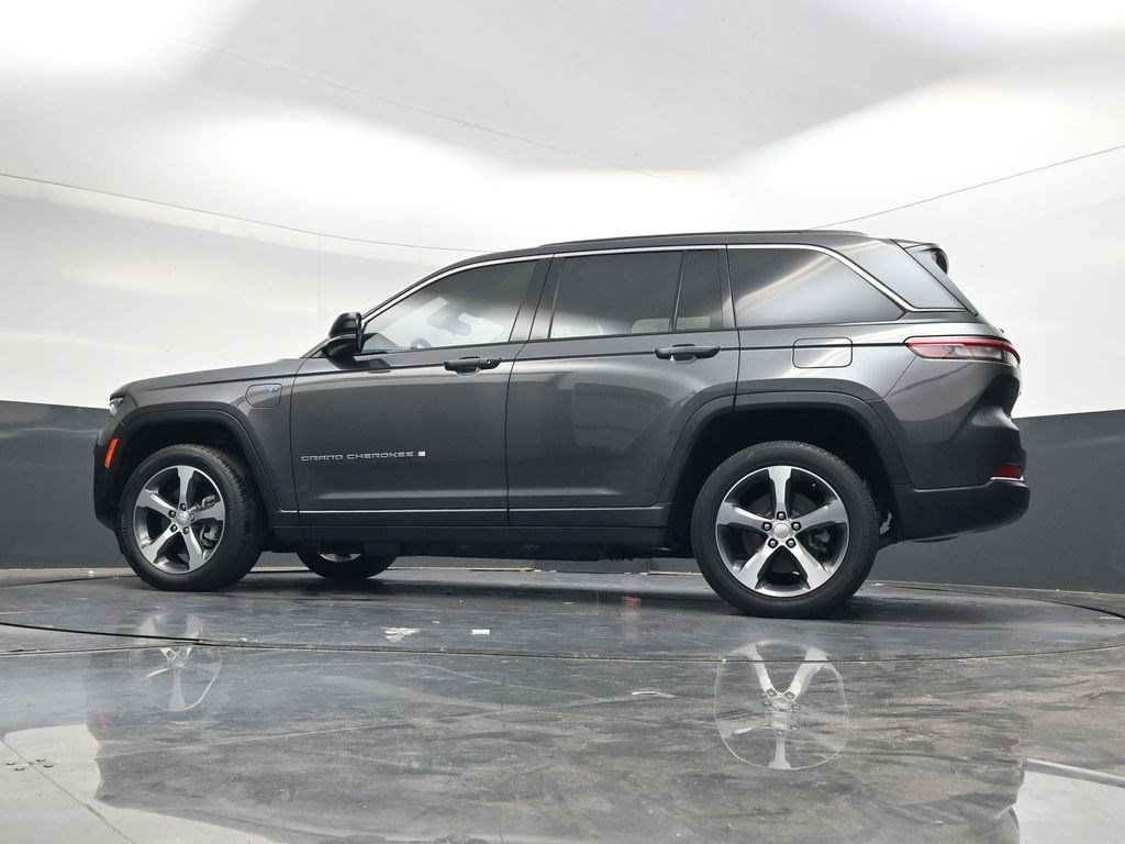 Used 2022 Baltic Gray Metallic Clearcoat Jeep 4xe image 36