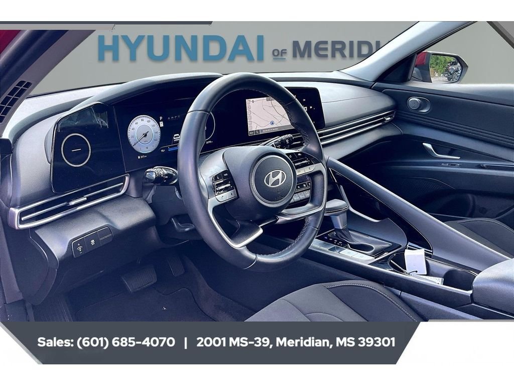 Used 2024 Ultimate Red Hyundai SEL image 12