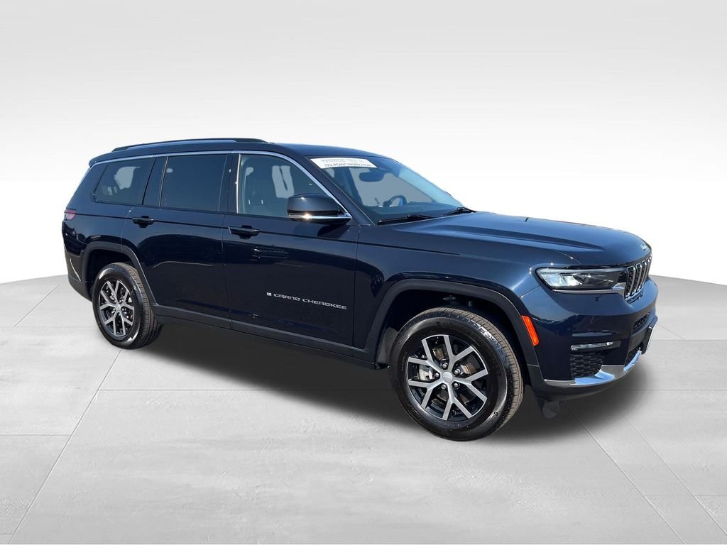 Used 2023 Black Jeep Limited image 7