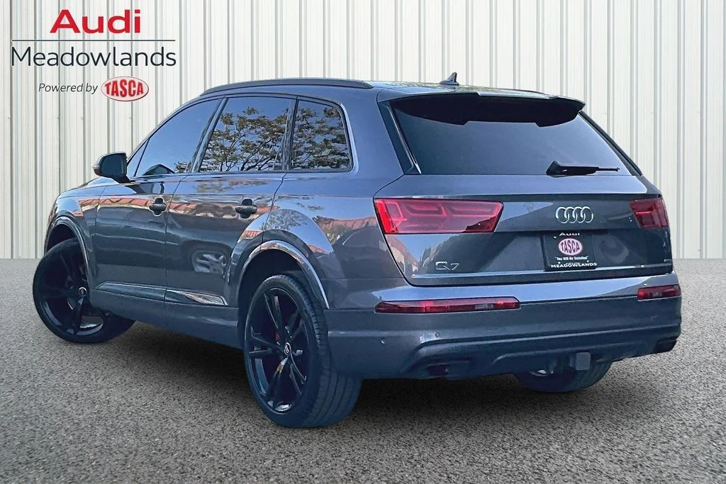 Used 2019 Gray Audi 55 Prestige image 4