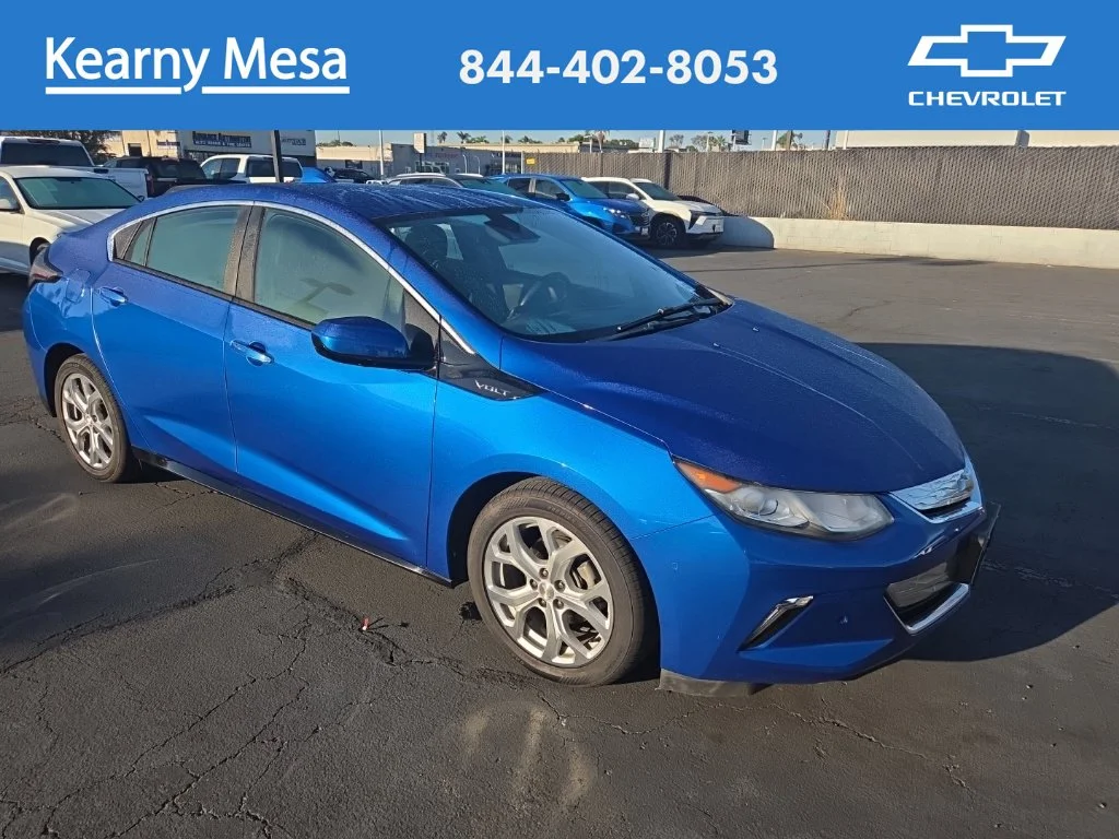 Used 2016 Blue Chevrolet Premier image 1