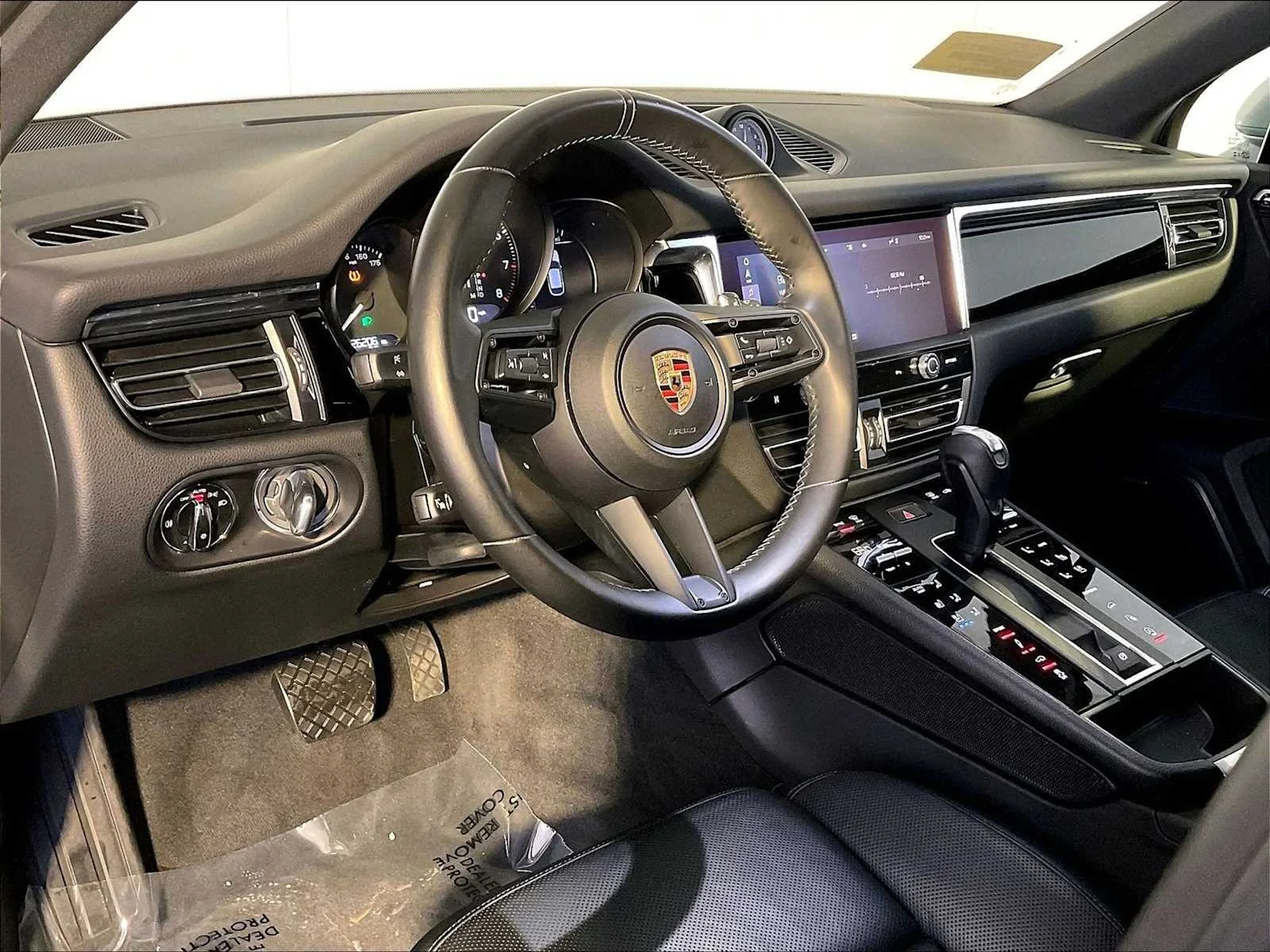 Certified Pre-Owned 2024 Porsche Macan