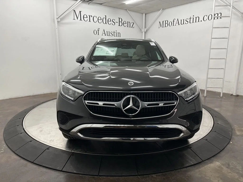 Used 2026 Gray Mercedes-Benz GLC 300 image 2