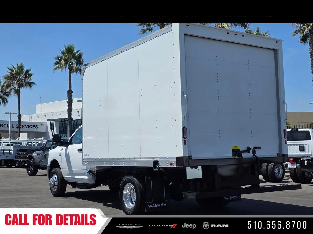 New 2025 Bright White Clear-Coat Exterior Paint RAM Tradesman image 12