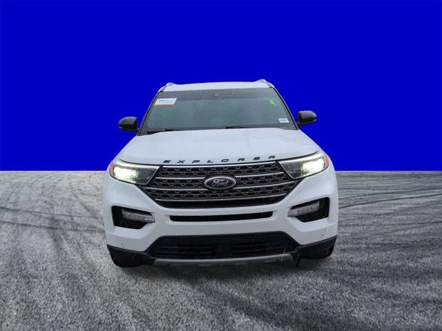 Certified Used 2023 White Metallic Ford King Ranch image 9