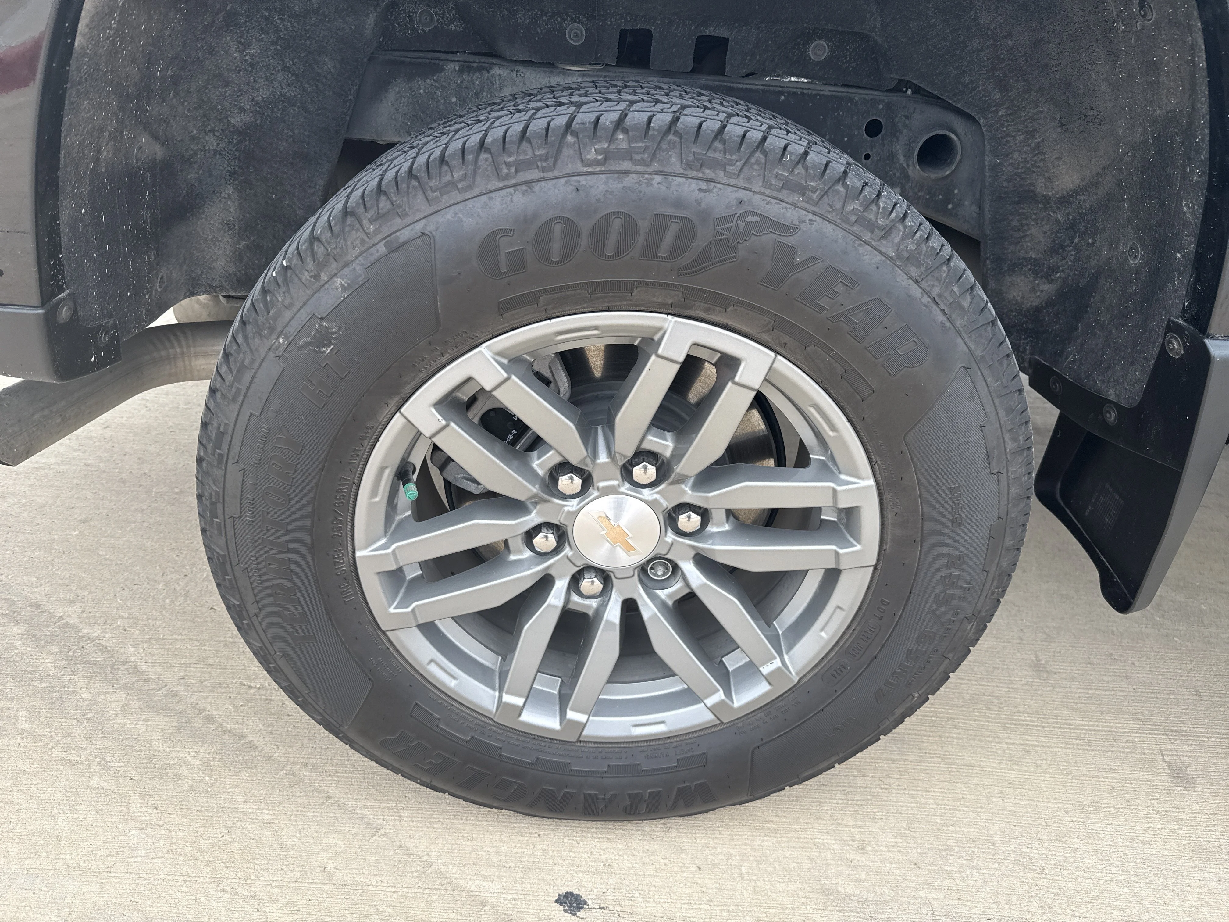 Used 2025 Black Chevrolet LT image 16