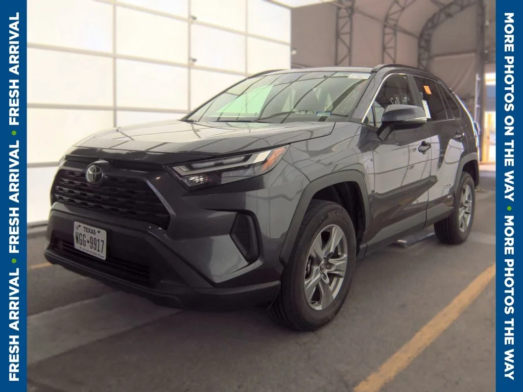 Used 2025 Gray Toyota XLE image 2