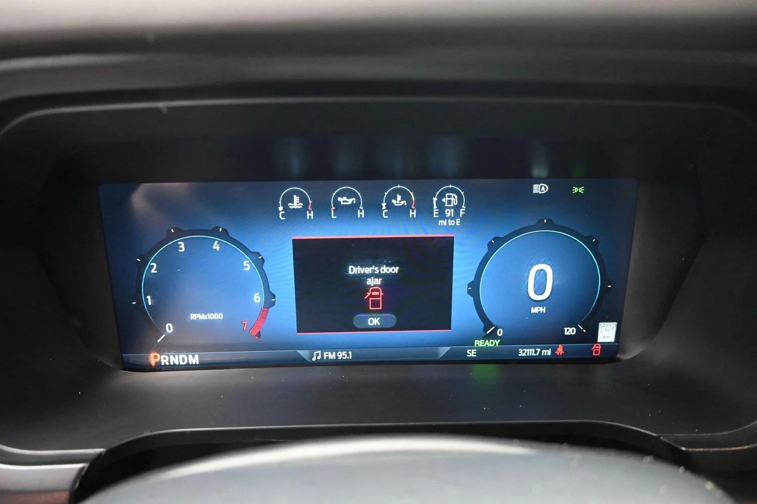 Used 2025 Agate Black Ford Platinum image 32