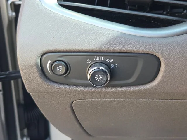 Used 2016 Silver Chevrolet LS image 24