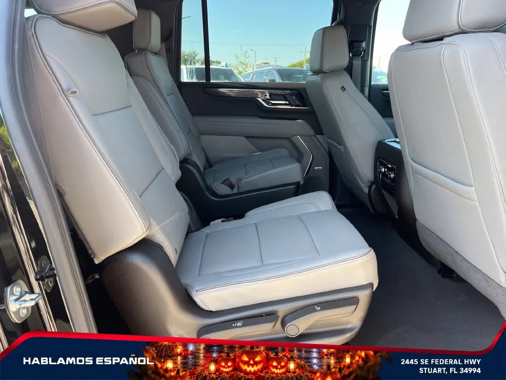New 2026 Onyx Black GMC Elevation image 18