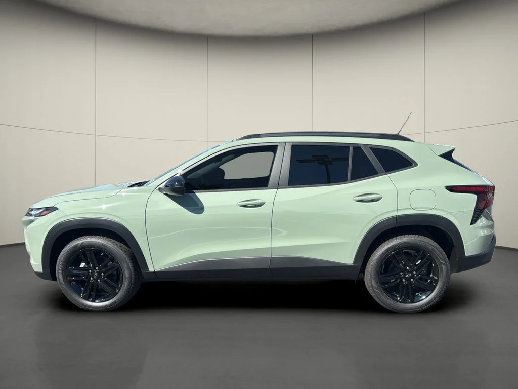 New 2026 Green Chevrolet ACTIV image 4