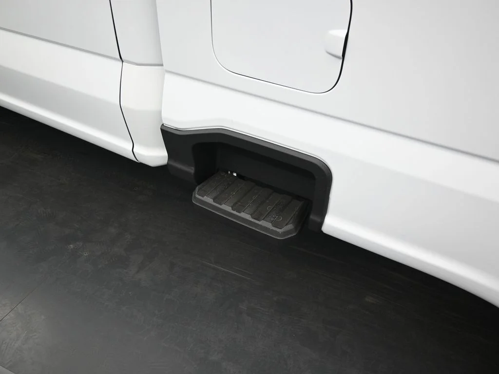 New 2026 White Ford XLT image 22