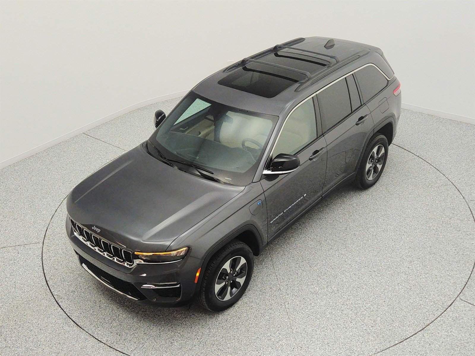 Used 2025 Baltic Gray Metallic Clearcoat Jeep 4x4 image 22