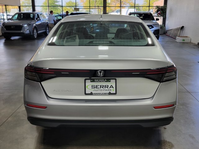 2024 Honda Accord EX - Photo 6