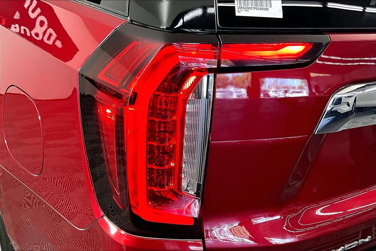 2023 GMC Yukon XL SLT - Photo 27