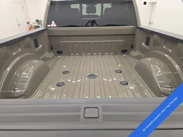 New 2027 Marsh Gray Metallic Ford F-250® Lariat® image 18