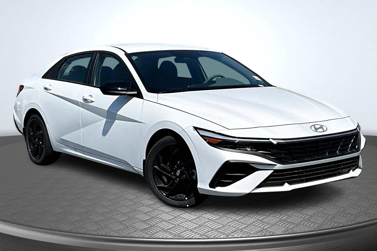 New 2026 White Hyundai SEL Sport image 17