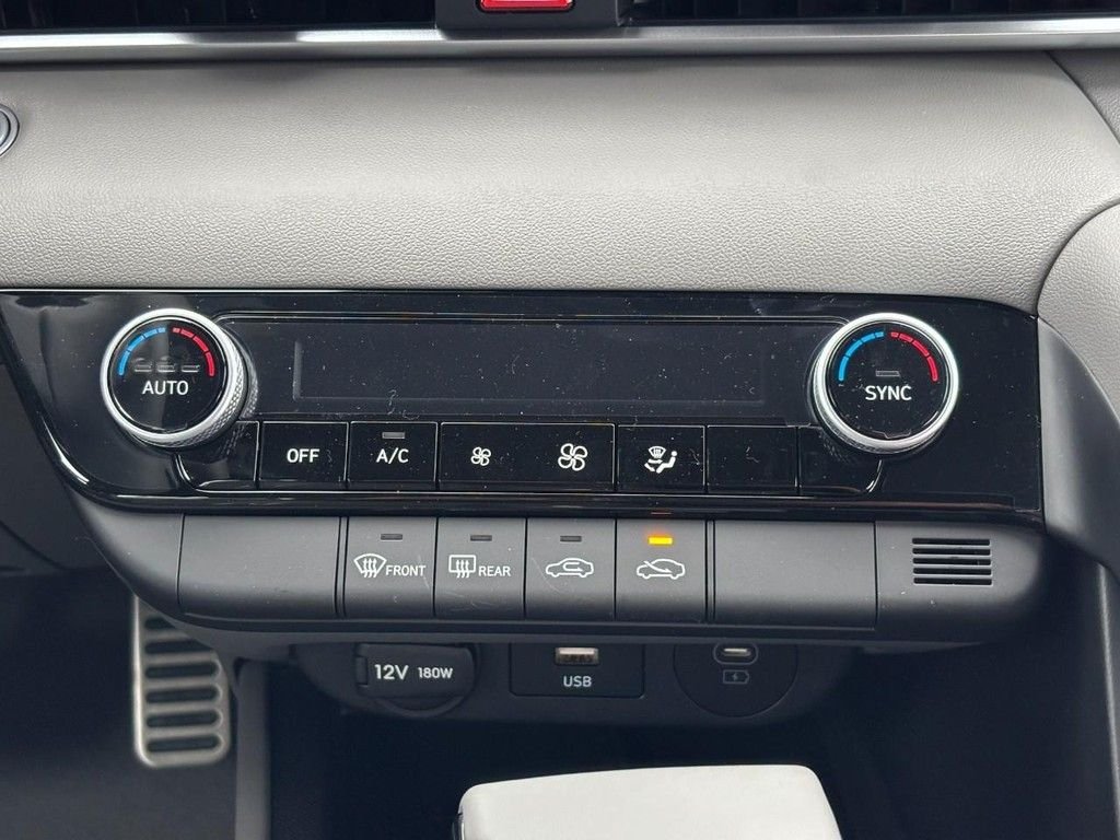 2026 Hyundai Elantra SEL Sport - Photo 9