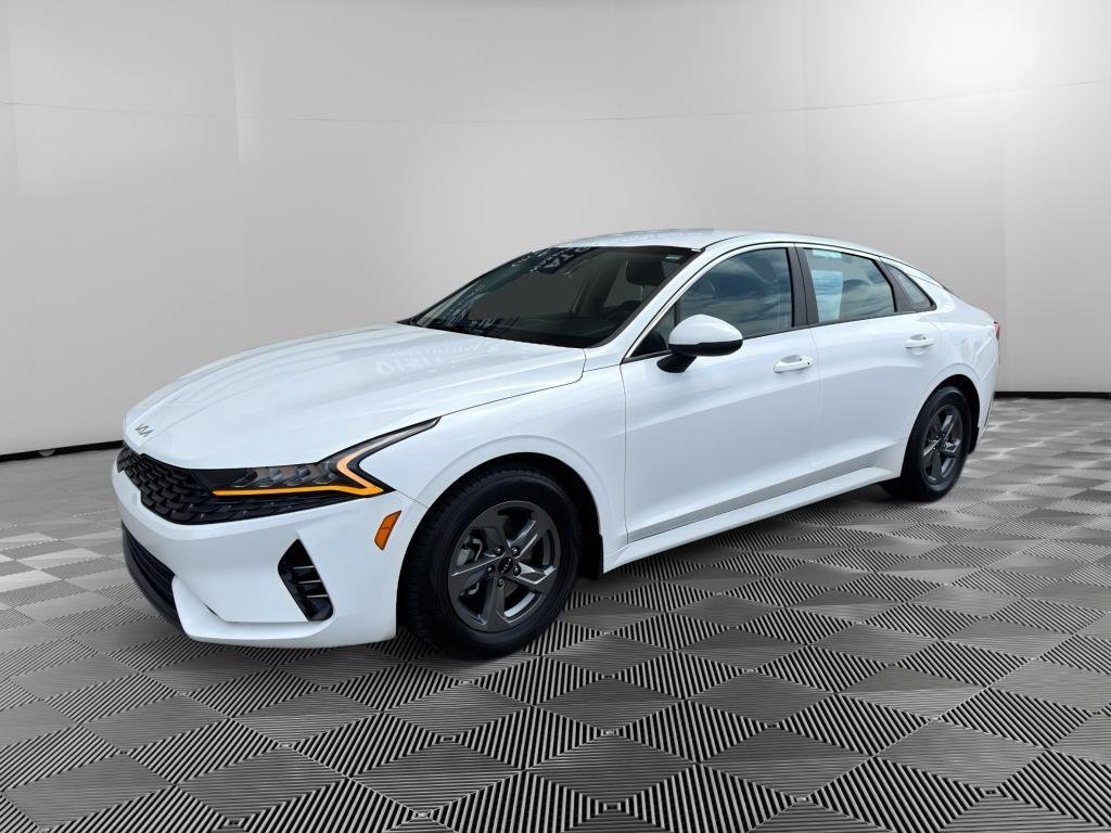 2023 Kia Optima LXS FWD's photo