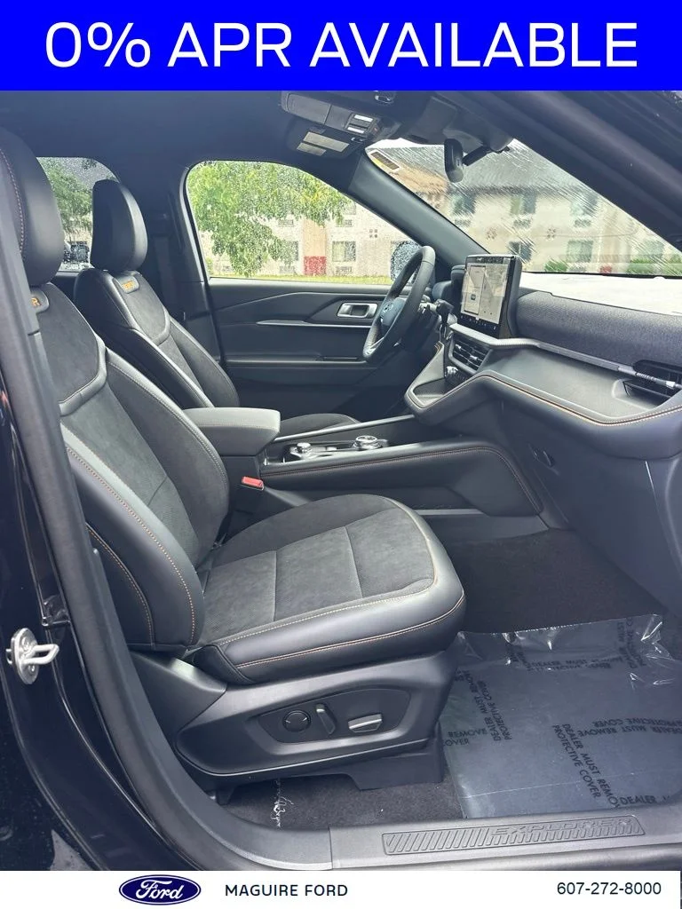 New 2026 Agate Black Metallic Ford Tremor® image 12