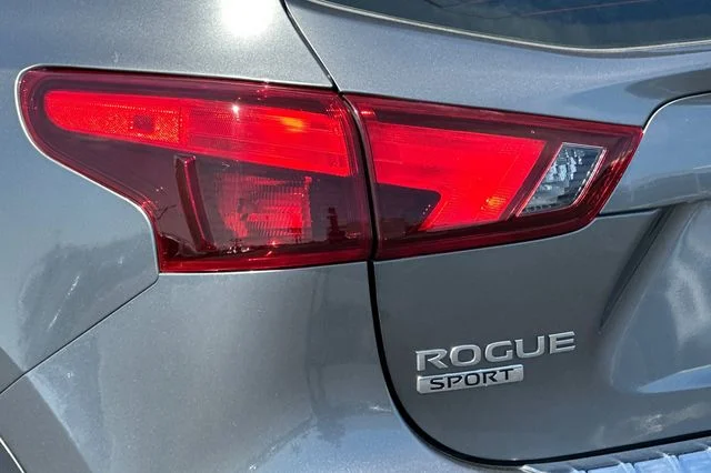 Used 2019 Gun Metallic Nissan SV image 30