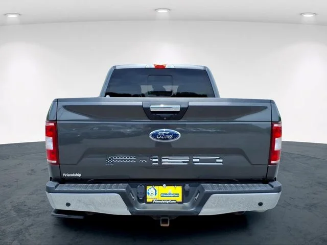 Used 2018 Gray Ford XLT image 10