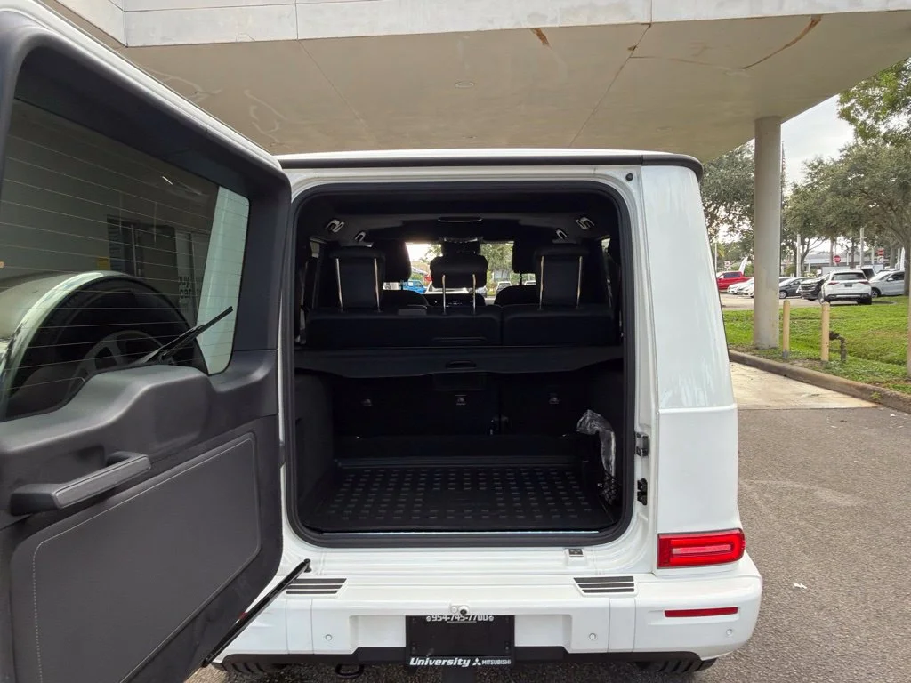 Used 2025 White Mercedes-Benz G 550 image 37