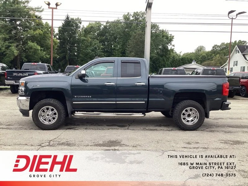 Used 2018 Gray Chevrolet LTZ image 4