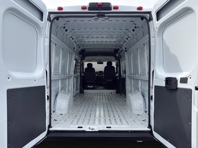 Used 2023 Bright White Clearcoat Ram  image 20